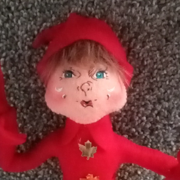 Annalee 2009 Christmas Elf Doll 10 inch - Picture 3 of 6